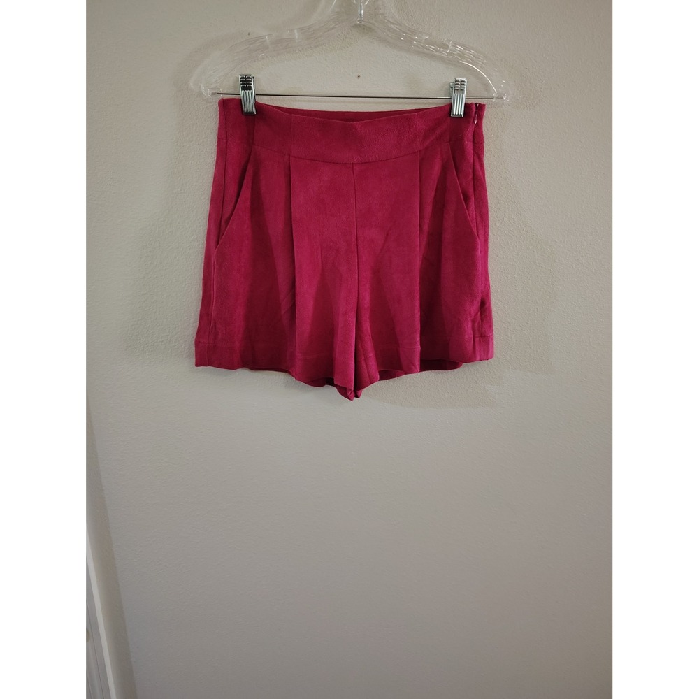 TCEC Magenta Pink Faux Suede High Waisted Pleated Shorts Womens Medium
